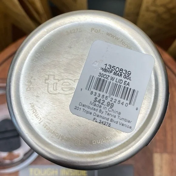 ⚡ Gryffindor House Pride Bundle - Tervis Tumbler, Keychain & Patch⚡ - Picture 12 of 12